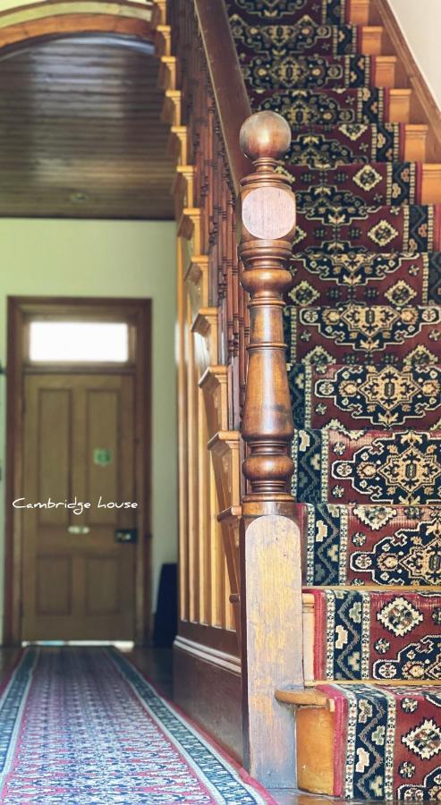 Cambridge House Breakfast & Bed Bed & Breakfast Geeveston Dış mekan fotoğraf